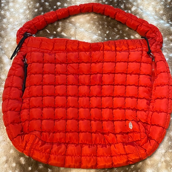 Free People FP Movement Quilted Carryall - Chefs Kiss NWOT - Picture 5 of 12